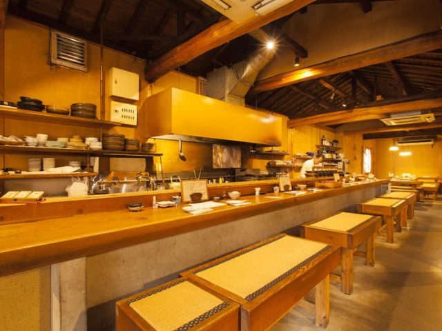 [Fukuoka] The Latest, Up-to-Date Guide with a Selection of 10 Restaurants in Fukuoka: Discover an Abundance of Regional Specialties Like Ramen and Motsu Nabe