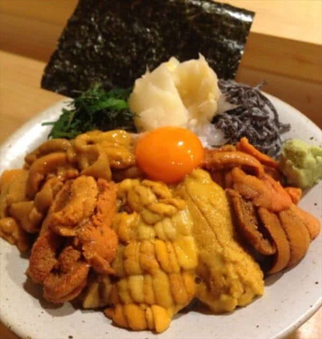 8. 築地虎杖 海膽虎中通店