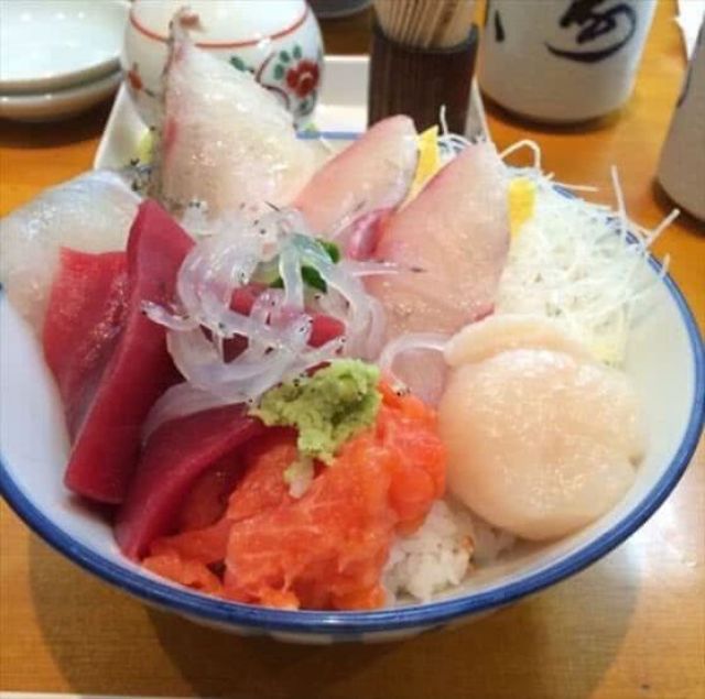 22. 壽司三昧 築地站前店