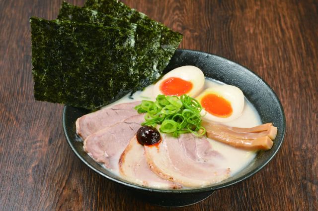 8.【拉麵】熟成豬骨拉麵專店　大名古屋一番軒（名古屋 / 拉麵）