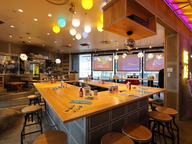 Yurayura Asakusa Branch floor