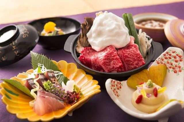 1. ISAGO (Hotel ISAGO Kobe)