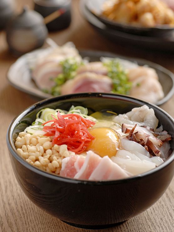 7. Nakayoshitei