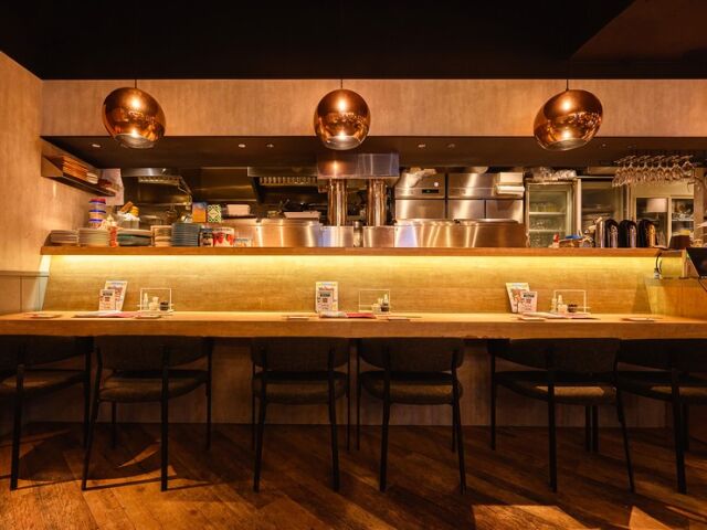 yakitori shouchan 六本木店 floor