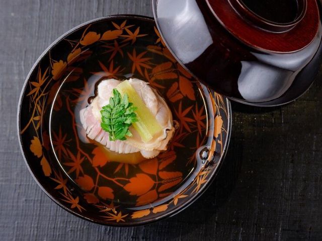 11. Nihonbashi Suitengu Nanatosha