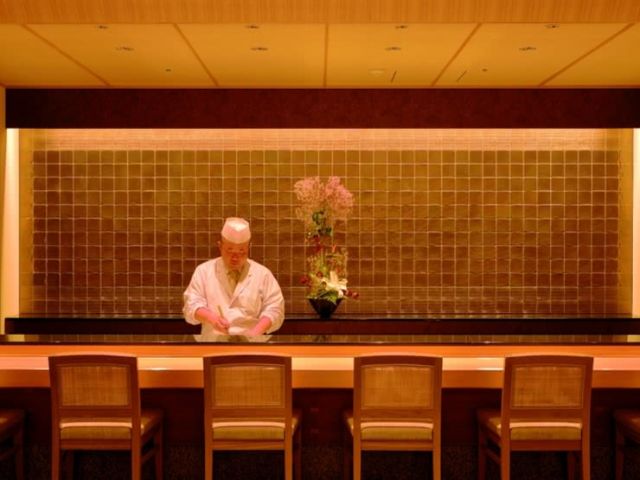 10 Restaurants in Okinawa Where You Can Try Outstanding Sushi!