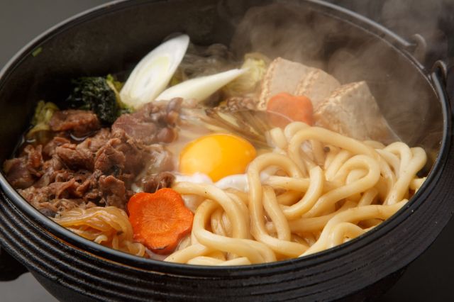 如何製作與享用一道美味的壽喜鍋？東京推薦店家及小常識一次告訴您