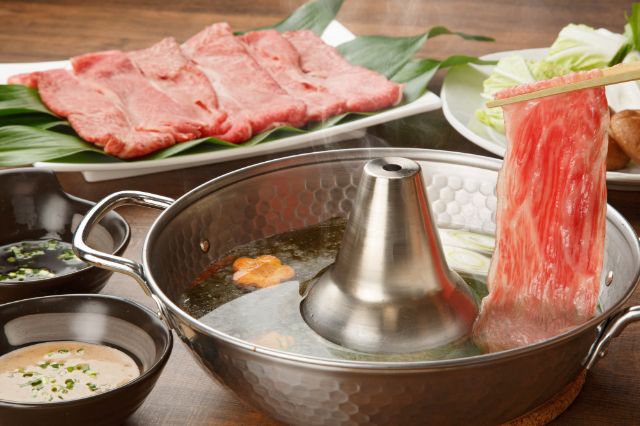 壽喜鍋和涮涮鍋有何不同？