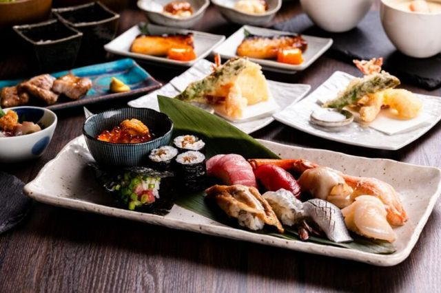 1. Hokkaisushi to Robata Sushiyama Shinjuku