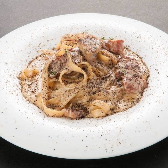 4. dining&bar KITSUNE 