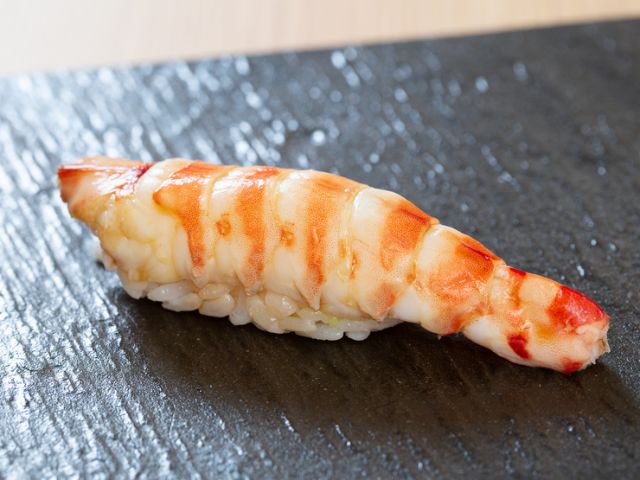 16. Sushi Suzuki