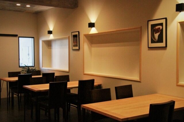 Mooma floor