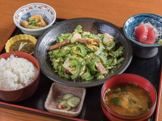 【强推】冲绳当地人推荐!美食家的必选9家餐厅!