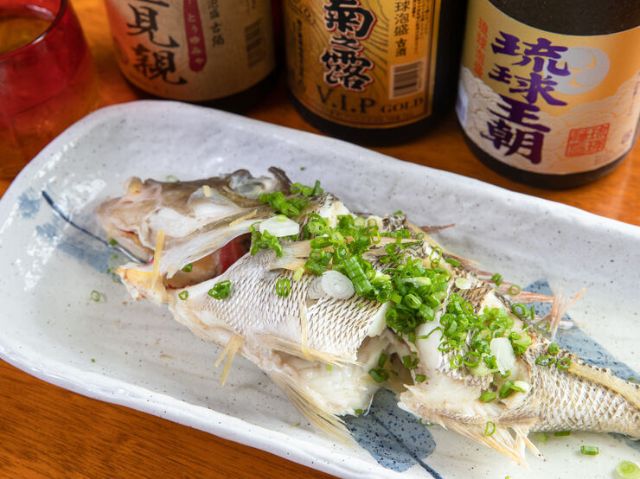 【强推】冲绳当地人推荐!美食家的必选9家餐厅!
