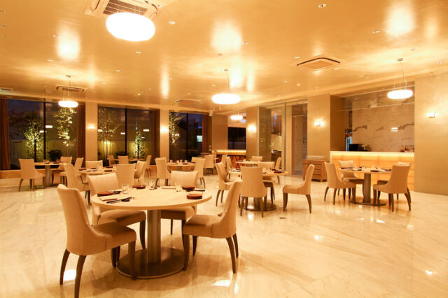 cadre floor