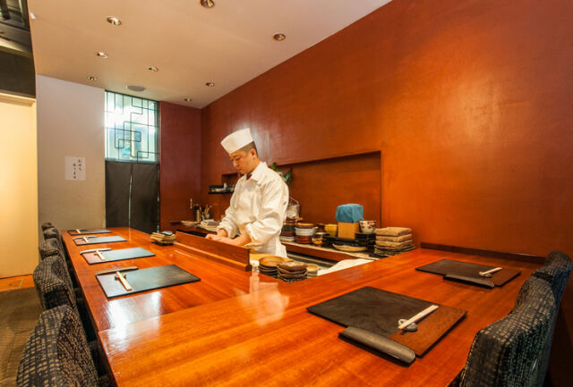 日本料理 TAKEMOTO floor