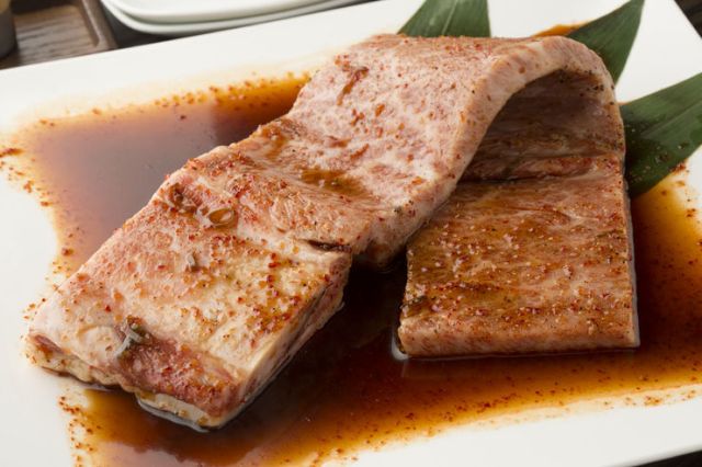 夏天就该吃烤肉!精选 8家美味烤肉店!