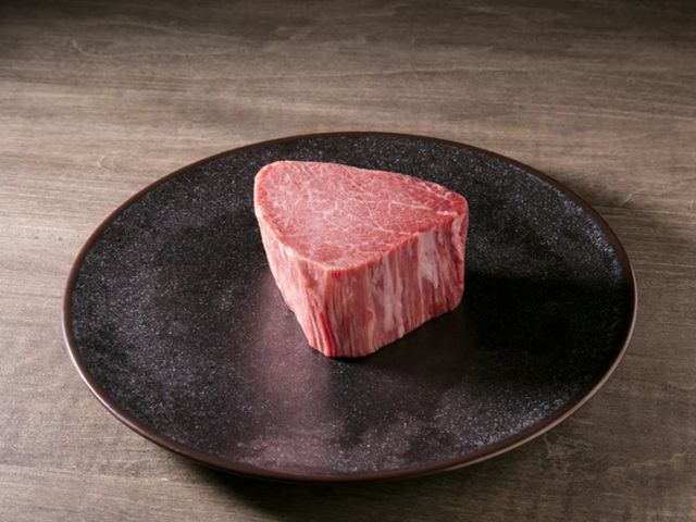 日本的夏天必吃燒肉!精選8家美味烤肉店!