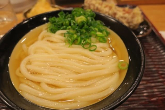 嚴選16道在東京以1,000日幣以下就能品嚐到的絕品午餐