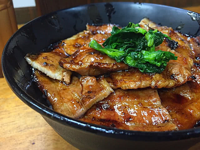 嚴選16道在東京以1,000日幣以下就能品嚐到的絕品午餐