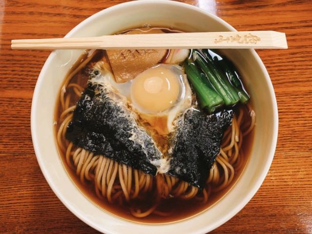 漫步日本箱根，體驗藝術與美味之旅