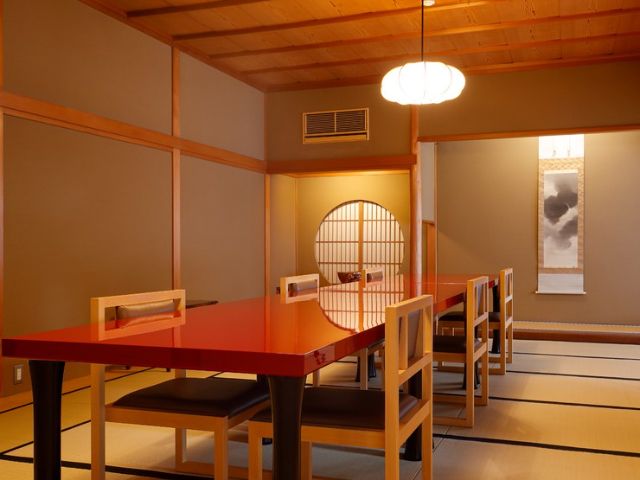 World-Class Japanese Cuisine. Five of Tokyo's Best Restaurants That Embrace the Essence of Japanese Cuisine.