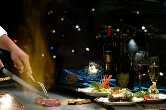 Exploring the High-Class Japanese Cuisine of Teppanyaki