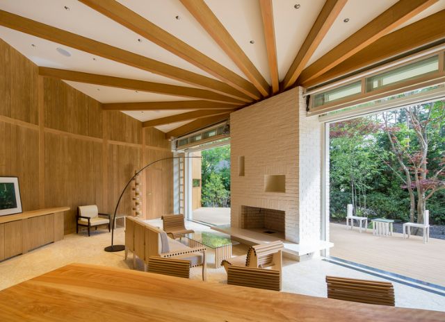 “Shishi-Iwa House Karuizawa” for a journey of famous architecture and gastronomy in Karuizawa