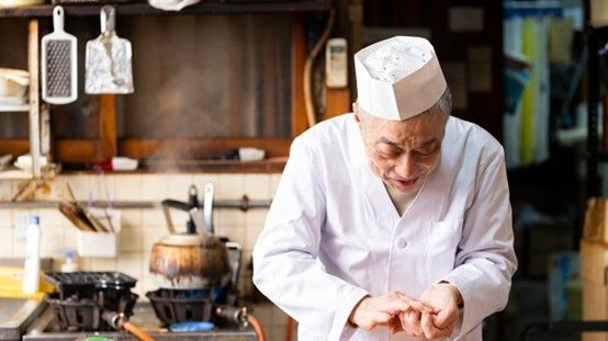Travel to taste the exceptionally fresh 'Machi-Zushi' (Town Sushi) inHimi, one of Japan's leading fishing towns