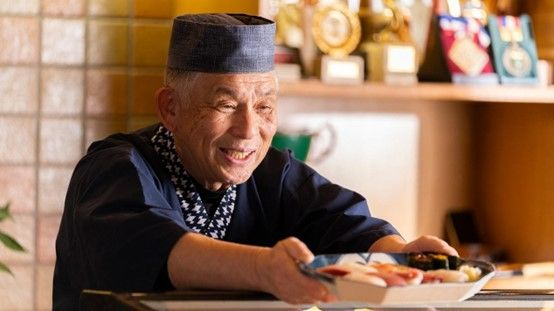 Travel to taste the exceptionally fresh 'Machi-Zushi' (Town Sushi) inHimi, one of Japan's leading fishing towns