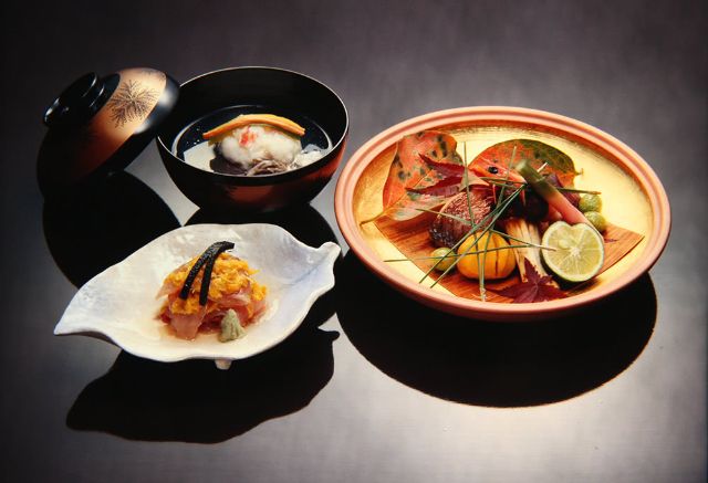 Experience the Japanese Culture of Omotenashi with Kaiseki Cuisine