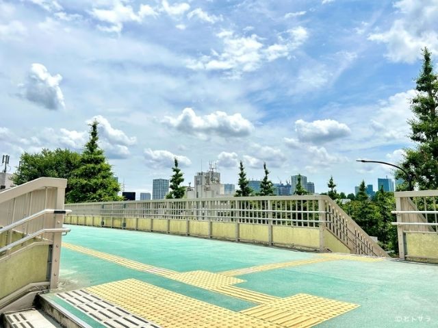 《你的名字。》的電影取景地聖地巡禮，想要順道造訪的東京和飛驒推薦餐廳