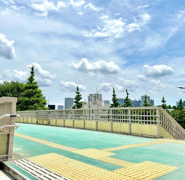 《你的名字。》的电影取景地圣地巡礼，想要顺道造访的东京和飞驒推荐餐厅