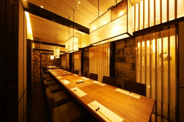5 restaurants near the Tsukiji area where you can enjoy sushi in a private room.