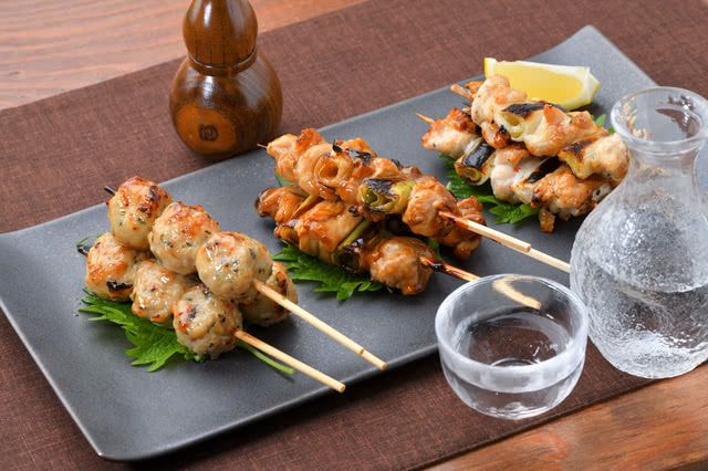 開心找尋適合配餐的美酒吧！