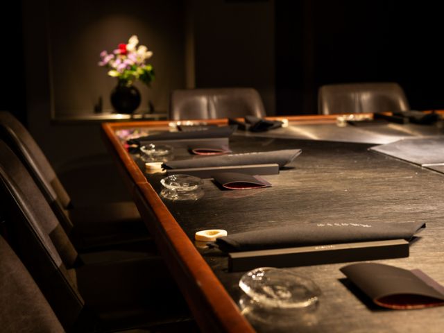 小心對待材料並充分利用它們。 享受最好的和牛體驗,您將被眼前的“拋光”現場體驗所陶醉。