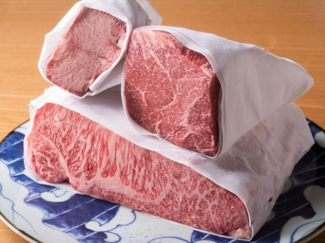 “肉”味突出! 觸摸肉的深淵,新的吃法 | 和牛割烹、日式烤肉、肉割烹、烤肉割烹