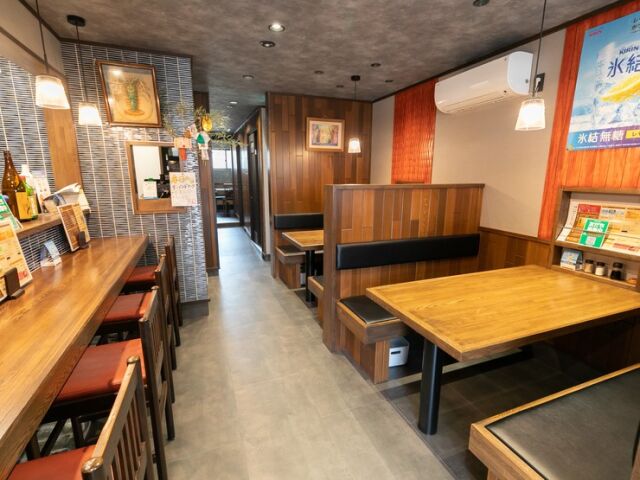Izakaya Asahi floor