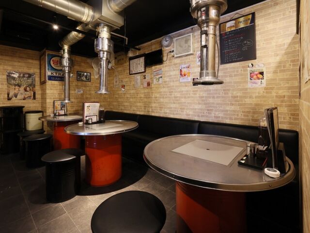 韓國料理 炭火燒肉 RYUCHAN floor