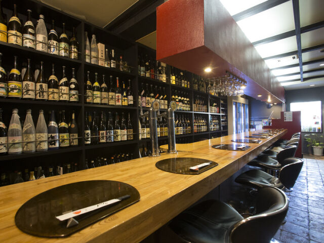 Japanese Restaurant Ryo floor