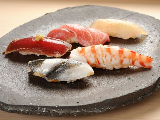 1. Sushi Gion Matsudaya