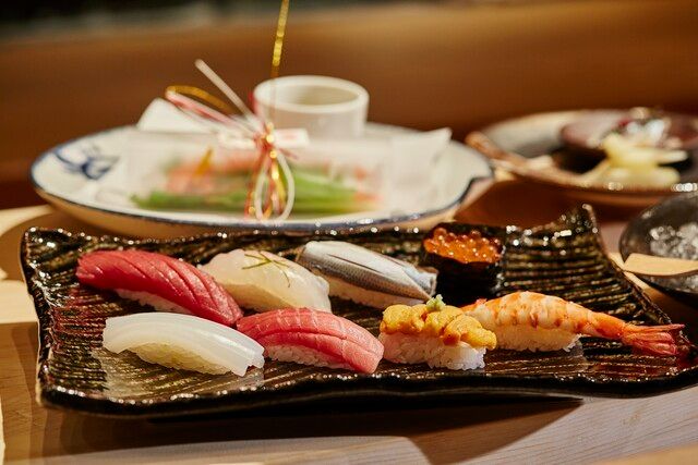 Sushi Restaurants in Tokyo with English Services and Menus - Ideal for Foreign Visitors to Japan