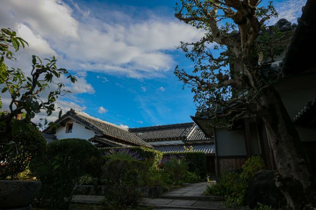 Embark on a trip where one can stay at Nara's oldest soy sauce brewery, where on can feel the origins of Japanese food culture