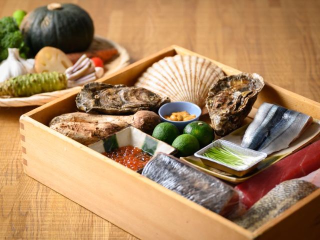Uncover Sapporo's Culinary Variety - 5 Top Restaurants for Japanese, French, and Bar Experiences