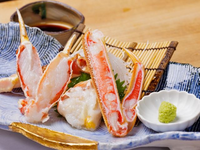 다양한 게 요리로 신선한 게 맛을 충분히 즐길 수 있는 전문 가게.