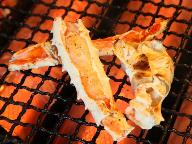 A must-eat during winter in Hokkaido! 5 Restaurants for Enjoying Red King Crab / Hokkaido