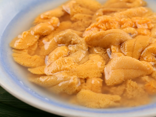 5 Restaurants where Guests Can Enjoy Masterpiece Sea Urchin Menu Items in Hokkaido