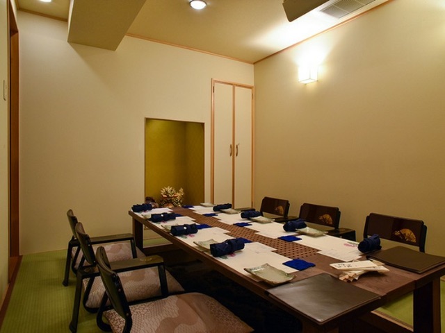 冬天去北海道必吃！讓您大快朵頤鱈場蟹的五家餐廳｜北海道