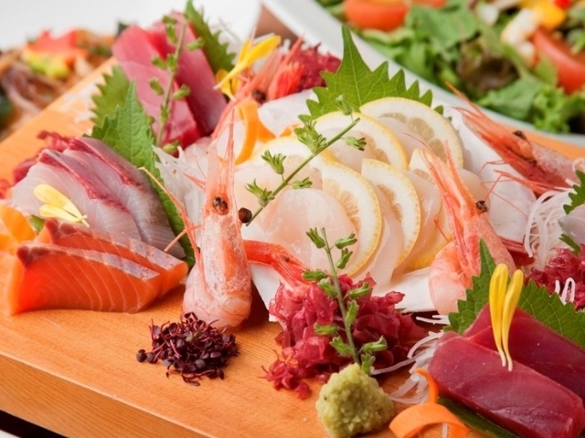 最適合宴會和聚餐！車站附近＆有包廂的5家居酒屋｜東京新宿