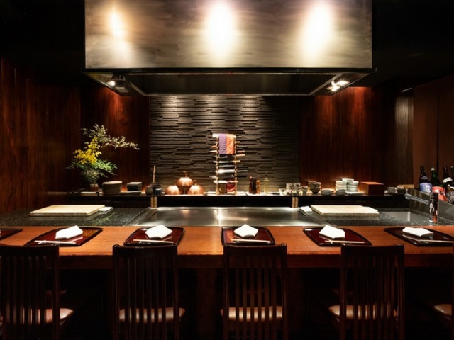 能在吧檯座位奢侈享用品牌牛!推薦5家氛圍超棒的餐廳|東京